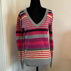 Striped V-Neck Sweater - Multicolor